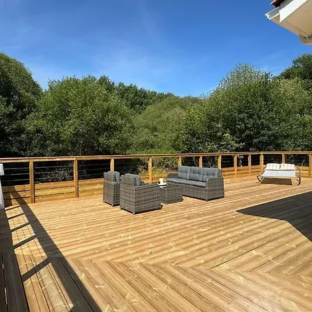 Villa A Deux Pas Du *